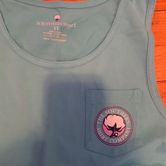 The southern shirt company light blue tee tank - Picture 2 of 3